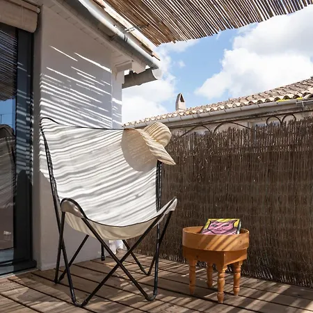 Sous Les Toits - Terrasse Proche Des Arenes Apartment